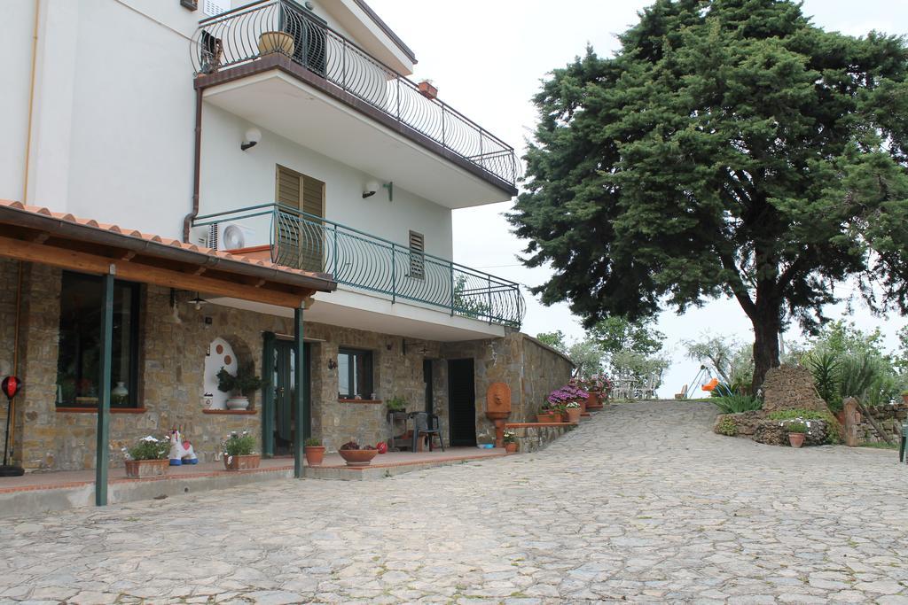 Bed & Breakfast Villa Flora Eredita Екстер'єр фото